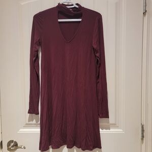 💥4 for $25💥 Garage long sleeve dress with choker neck detail